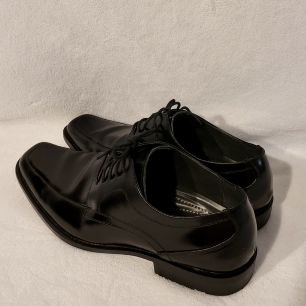 Stacy Adams - Picture 5 of 12